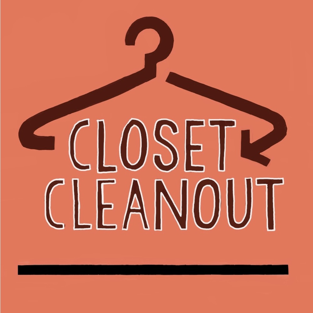 🚨🚨🚨HUGE summer closet clean-out!!! Will post later today :)